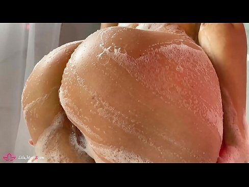 ❤️ Brunette onanerer fisse med vibrator til intens orgasme i brusebad ❤❌ Fucking video at da.josporn-com.ru
